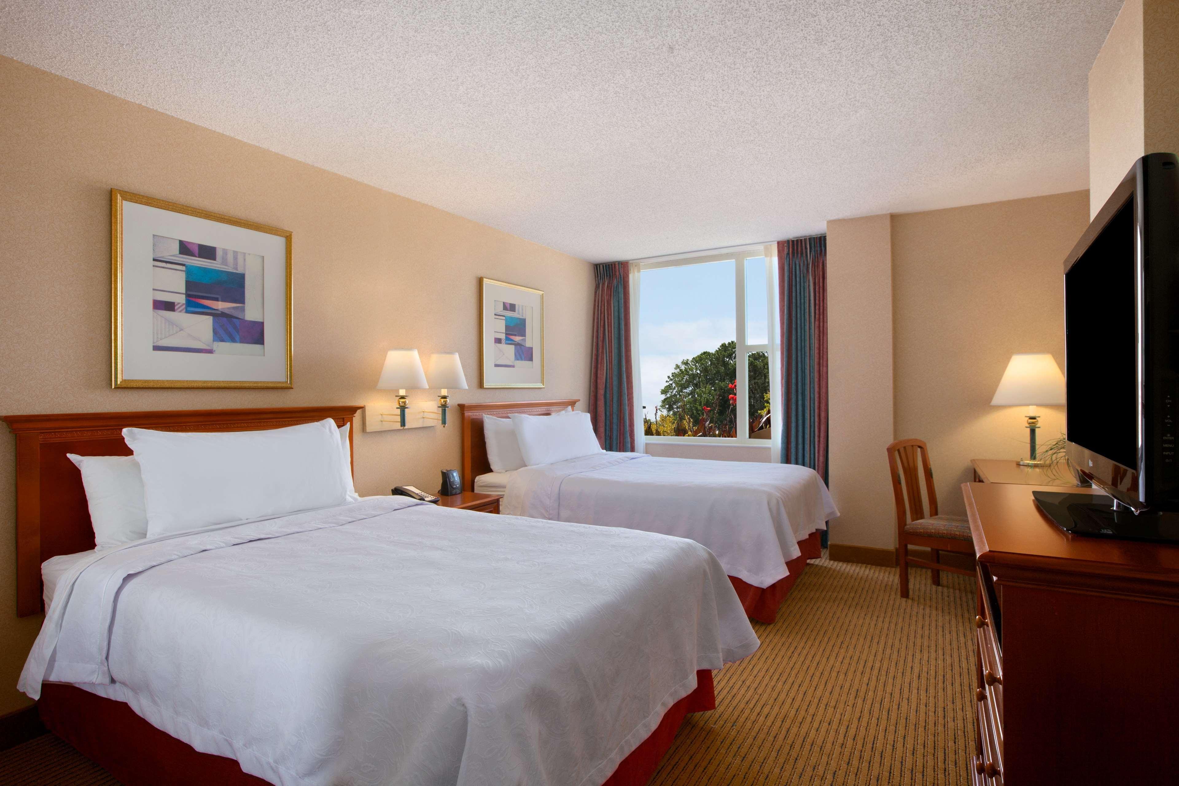 Homewood Suites By Hilton Falls Church Merrifield Ngoại thất bức ảnh