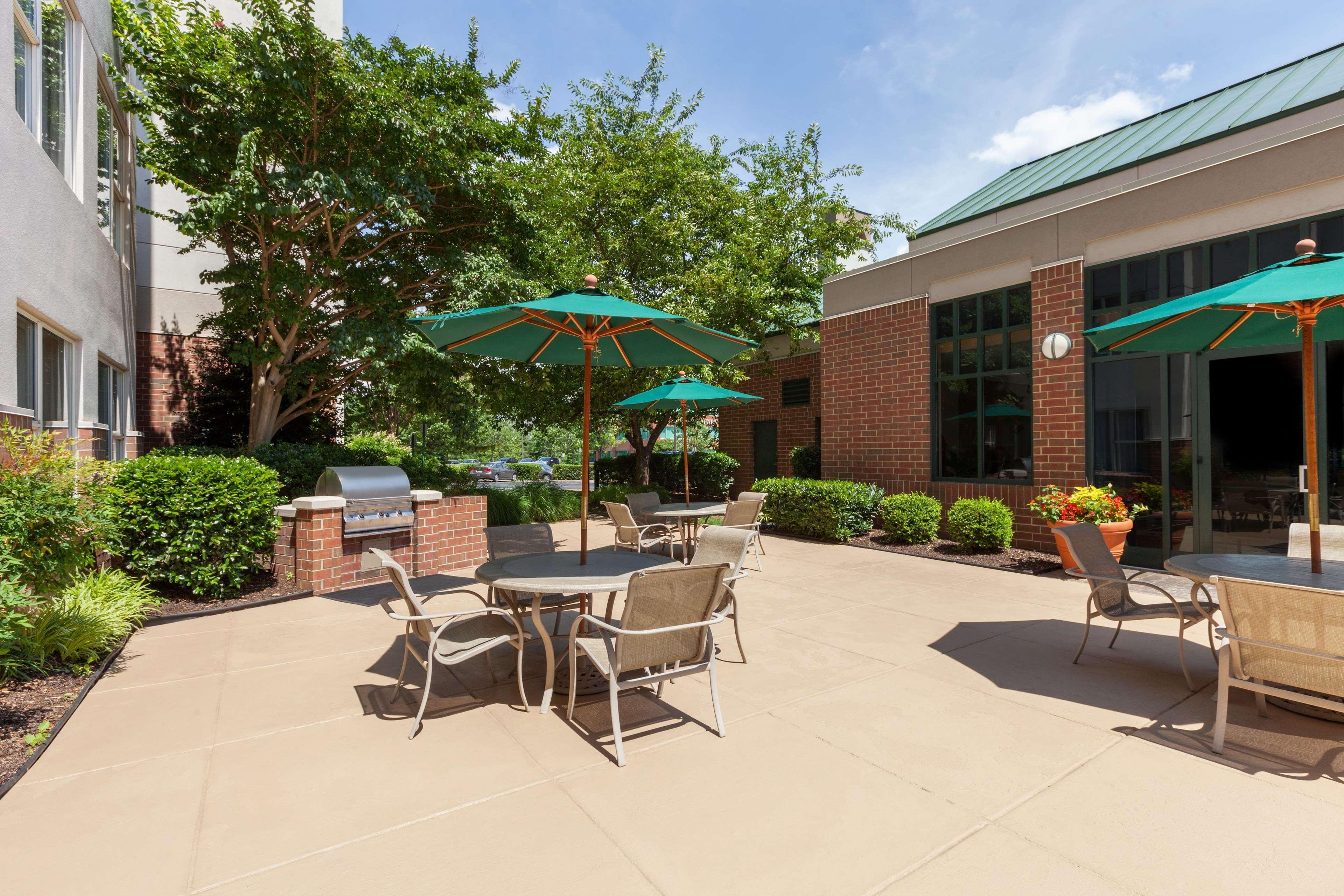 Homewood Suites By Hilton Falls Church Merrifield Ngoại thất bức ảnh