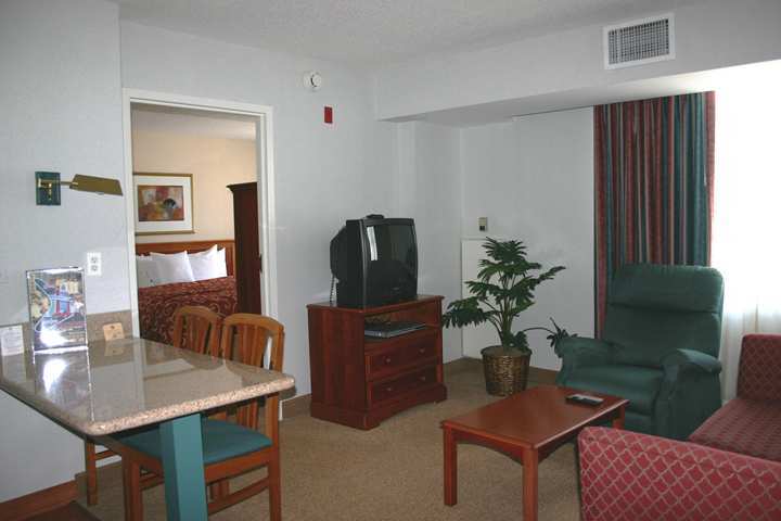 Homewood Suites By Hilton Falls Church Merrifield Ngoại thất bức ảnh